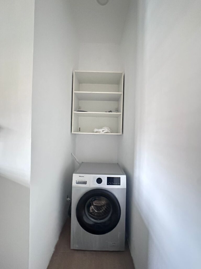 a96249dc-77d9-42b5-9916-590b9b6b74fc