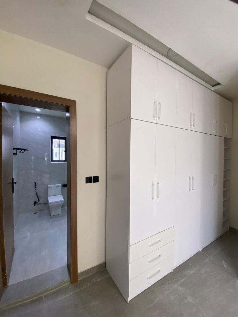 c9bec713-83de-4da2-9c4a-8298ea5d8e3d